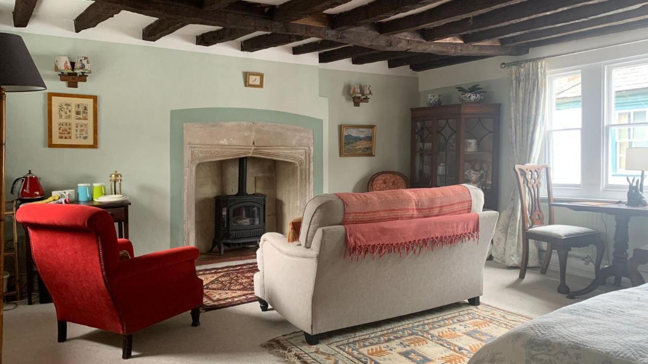 The Totnes Guest House. Upstairs At Zappa'S المظهر الخارجي الصورة